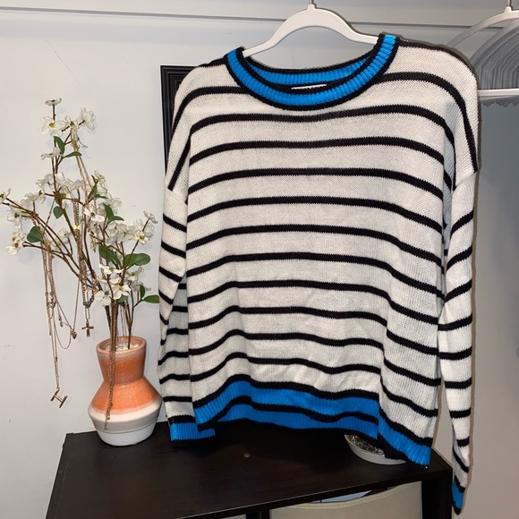 Brave Soul Sweaters - Striped Sweater - 2/$20✨